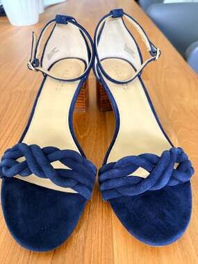 Talbots Mimi Blue Suede Knotted Block Heel Sandals
